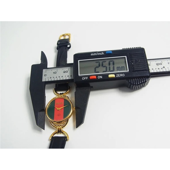 Sold Gucci 6000L Sharry Shelly Dilal 25mm Ladies Women's Swiss Qz Watch Working - Picture 16 of 16